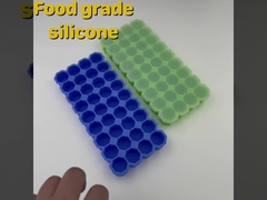 Blauwe Voedselrang 36 Ijsblokje Tray Mold With Cover van het Holten het Achthoekige Silicone